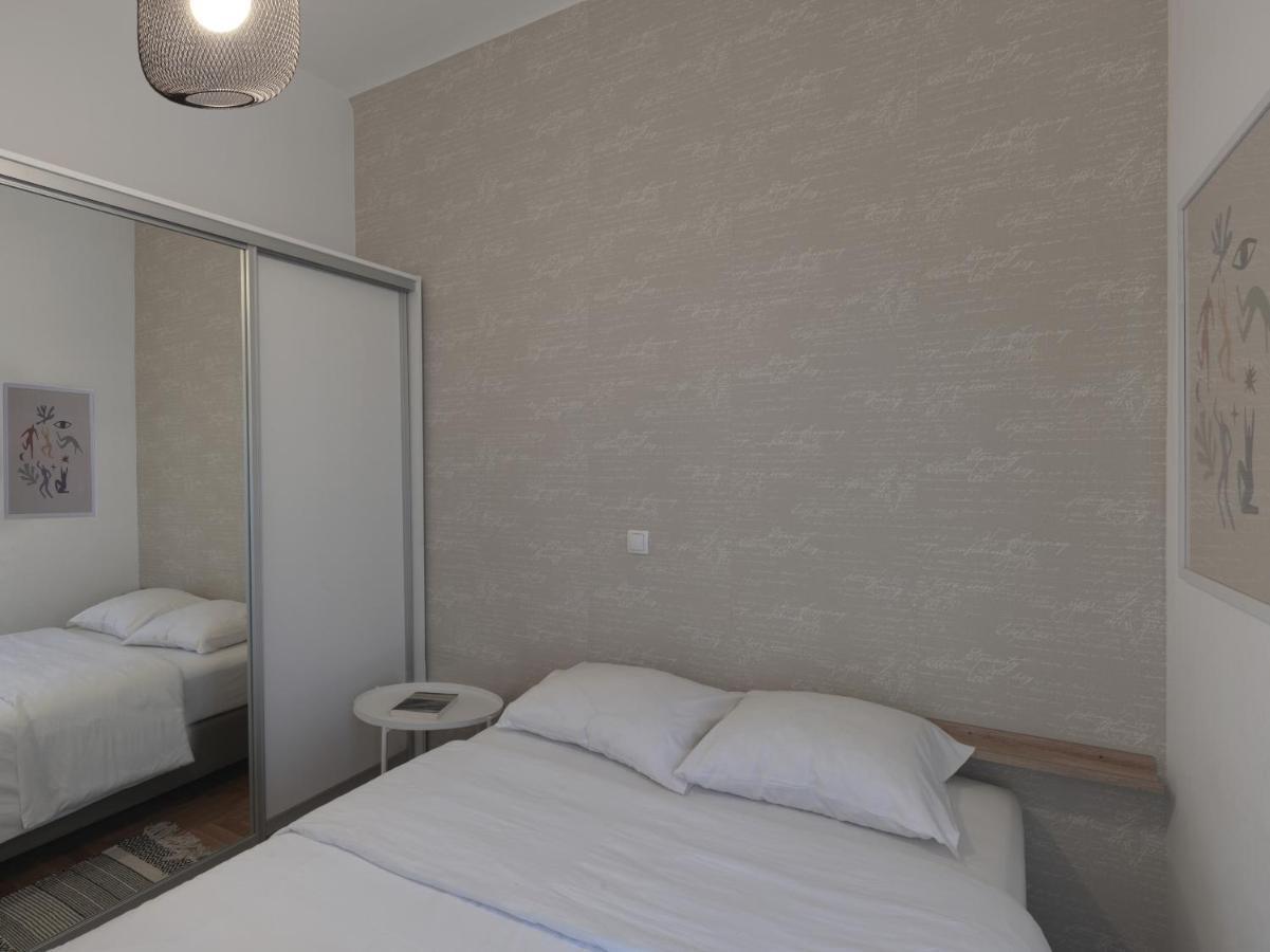 Beautiful Athenian Apartment Next To The Center Eksteriør billede