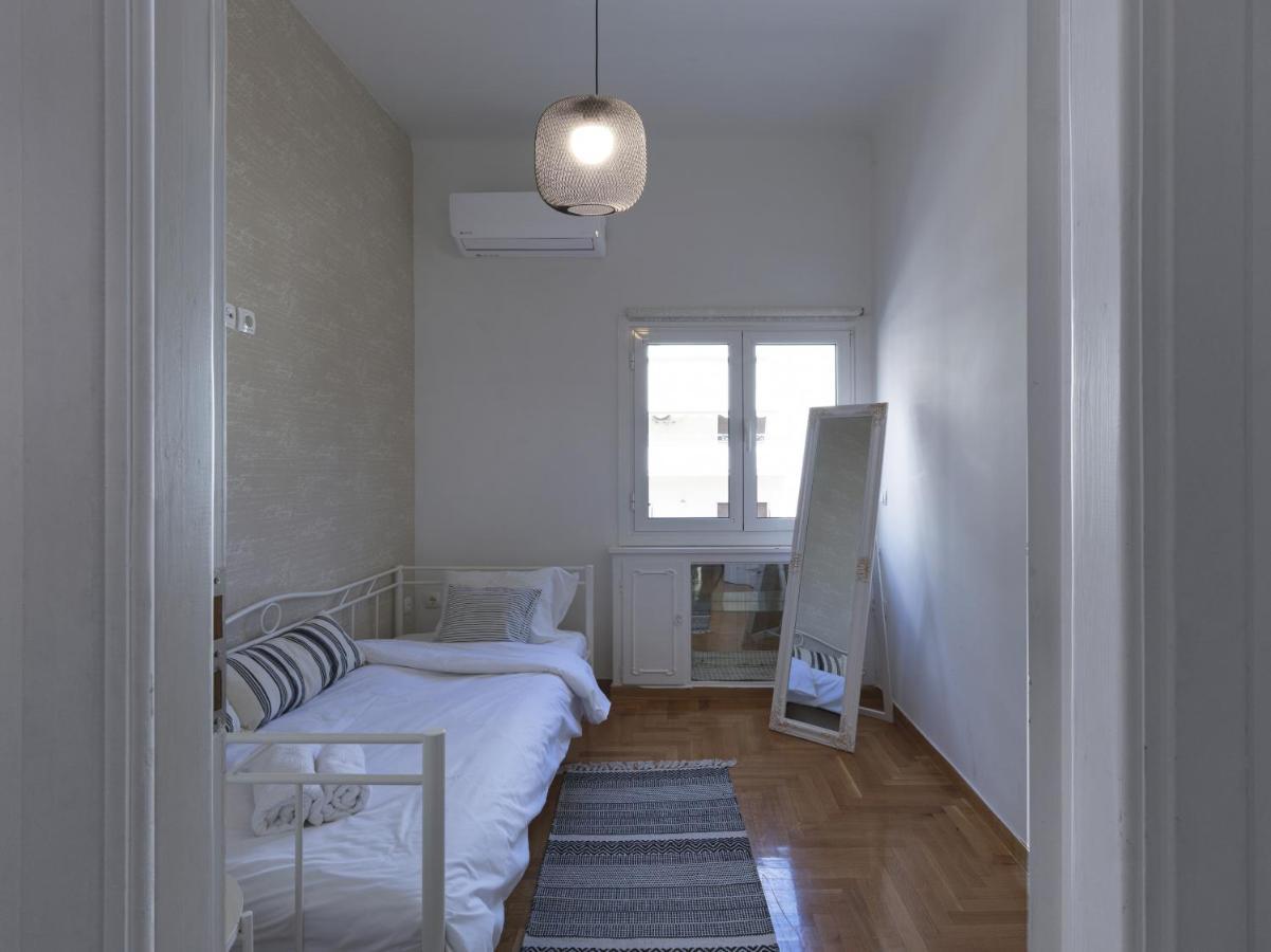 Beautiful Athenian Apartment Next To The Center Eksteriør billede